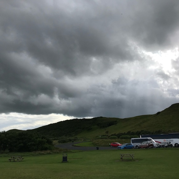 Up to 30% Off entire closet… don’t miss out! Make Me An Offer!! - Picture 13 of 15